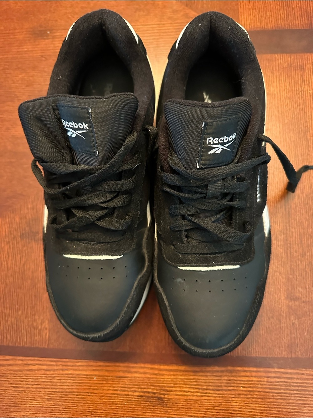 Reebok Men’s Black Athletic Sneakers with White Accents